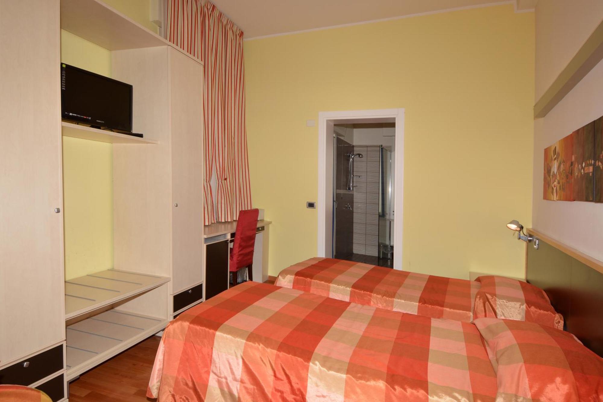 Albergo Cavallucci Sermide Exterior foto