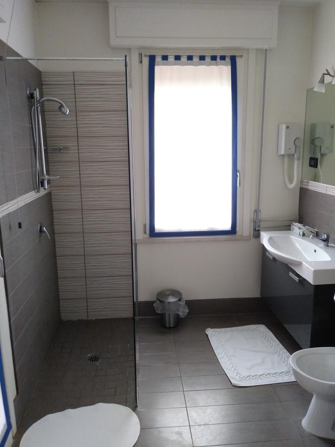 Albergo Cavallucci Sermide Exterior foto