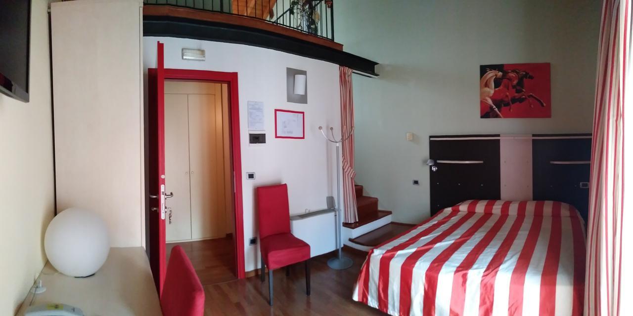 Albergo Cavallucci Sermide Exterior foto