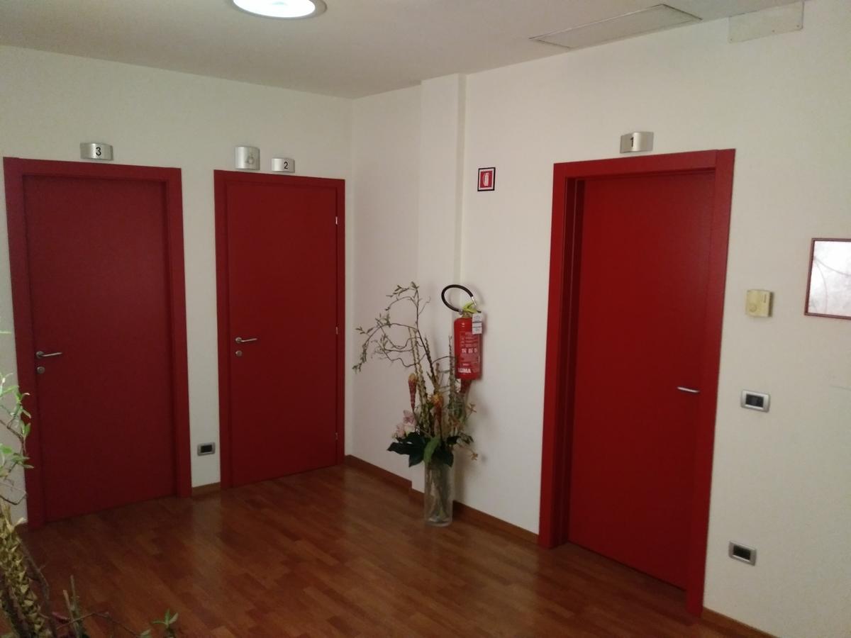 Albergo Cavallucci Sermide Exterior foto